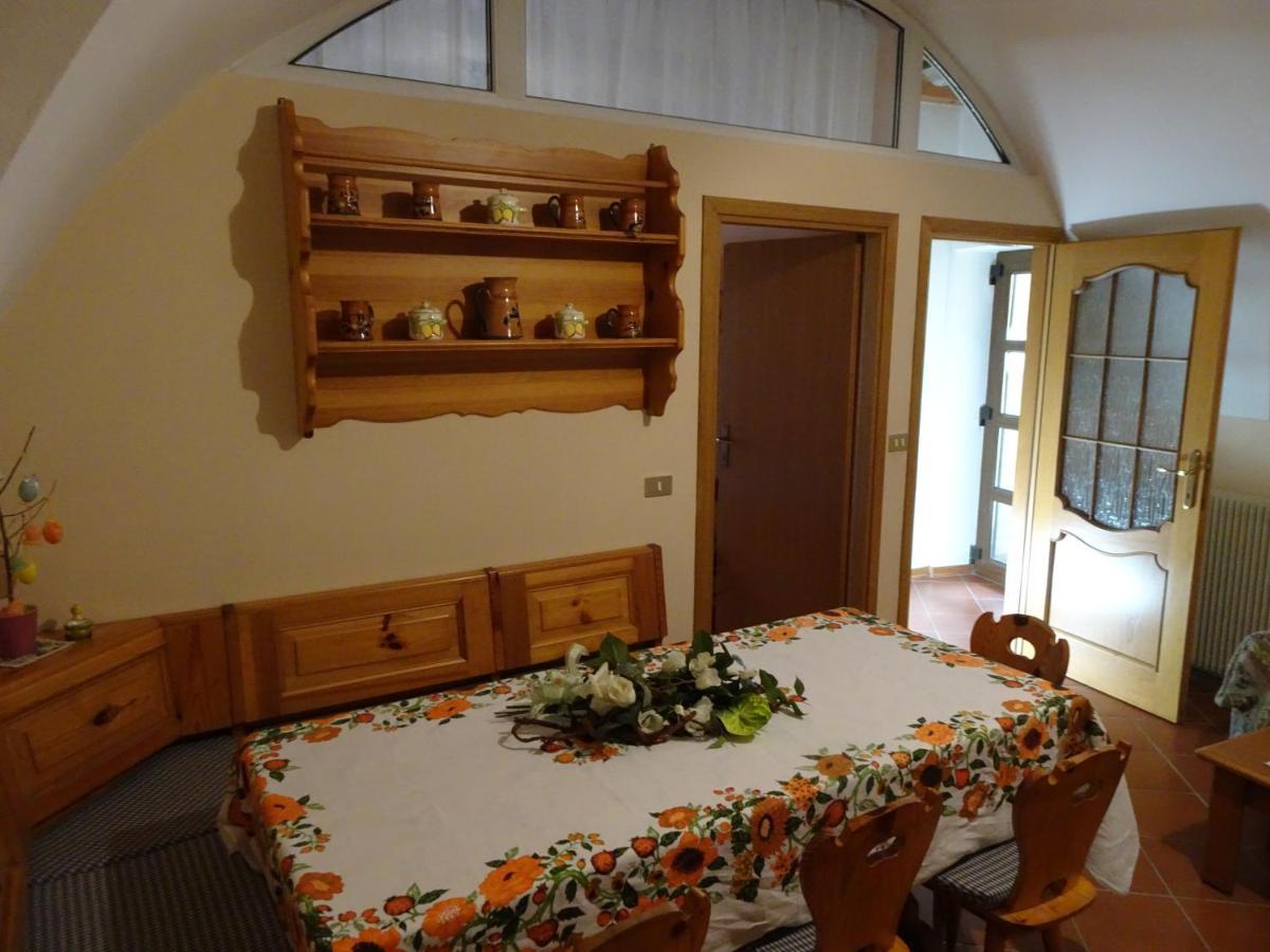 B&B San Valentino Giovo Exterior photo