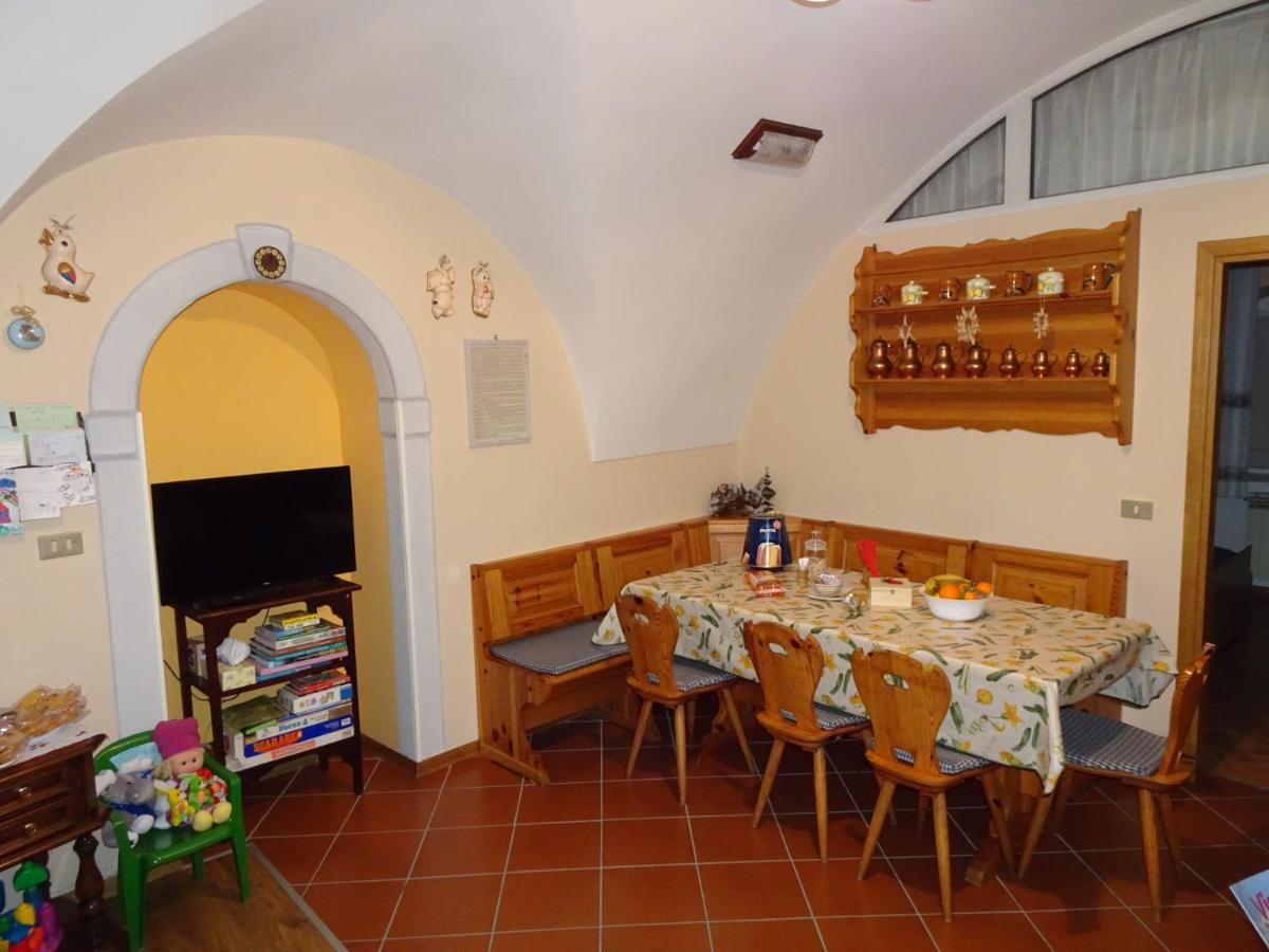 B&B San Valentino Giovo Exterior photo